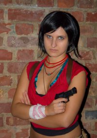 Cosplay-Cover: Chloe Frazer (Uncharted 2)