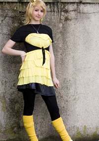 Cosplay-Cover: Kagamine Rin ♪World is Mine Own vers.♪