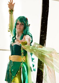 Cosplay-Cover: Rydia of the Mist - Amanovers.