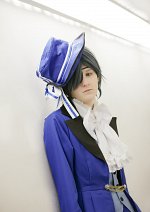 Cosplay-Cover: Ciel Phantomhive (blue dress)