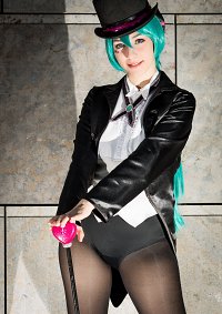 Cosplay-Cover: Miku Hatsune (Project Diva 2nd Magician)