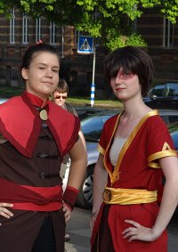 Cosplay-Cover: Zuko (Strandparty-Outfit)