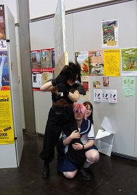 Cosplay-Cover: Shuichi - Schoolgirl-Style