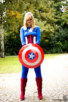 Cosplay-Cover: Miss Captain America