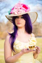 Cosplay-Cover: Rarity (Yellow Dress)