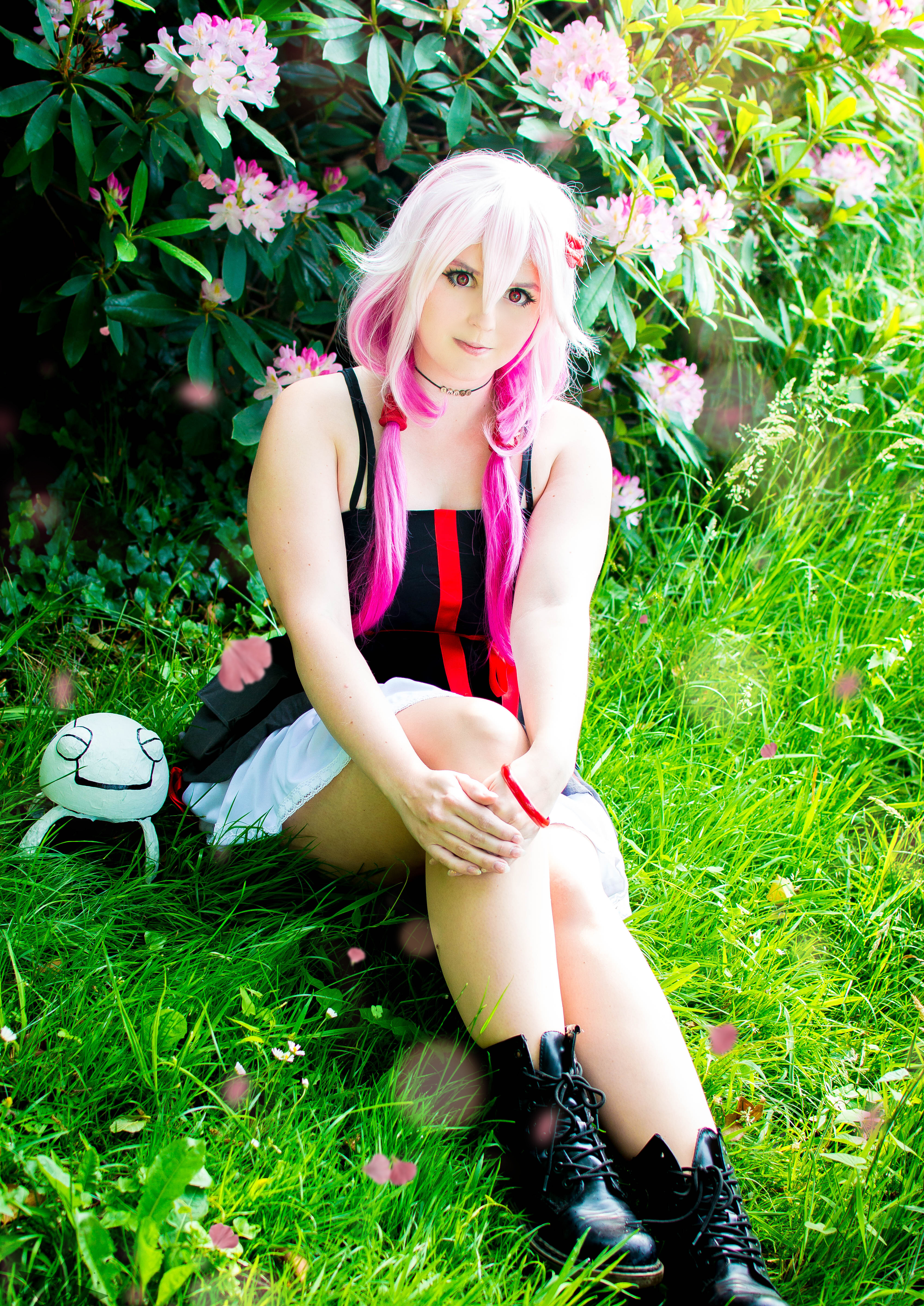 Cosplay-Cover: Inori Yuzuriha [Funeral Parlor]