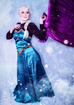 Cosplay-Cover: Elsa [Coronation Let it go]