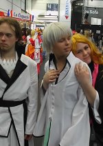 Cosplay-Cover: Ichimaru Gin [Hueco Mundo]