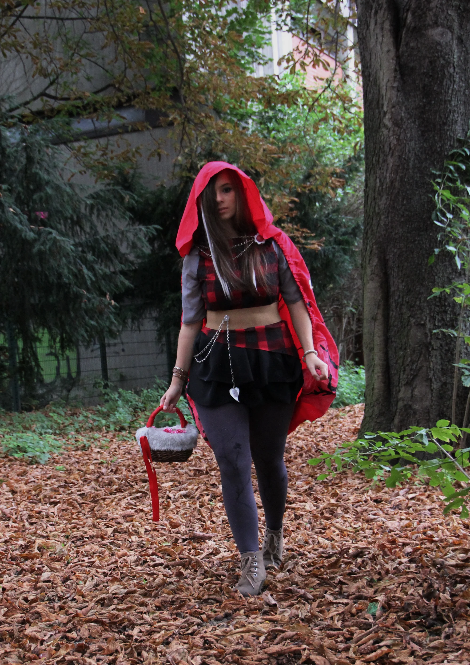 Cosplay-Cover: Cerise Hood