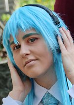 Cosplay-Cover: Aoba (Anzugsversion 1)