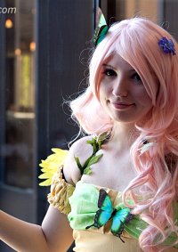 Cosplay-Cover: Fluttershy (Galadress)