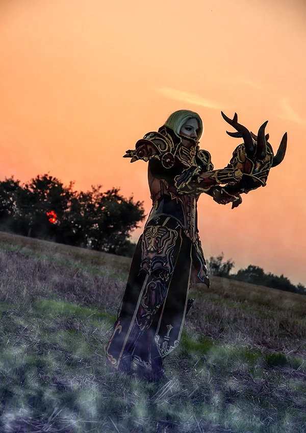 Cosplay-Cover: Crusader [Female]