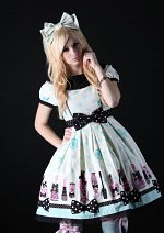 Cosplay-Cover: Fantastic Dolly