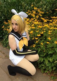 Cosplay-Cover: Rin Kagamine [Meltdown]