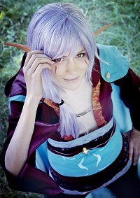 Cosplay-Cover: Valian [Golden Faith]