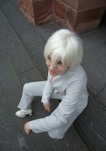 Cosplay-Cover: Gin Ichimaru [Schuluniform]