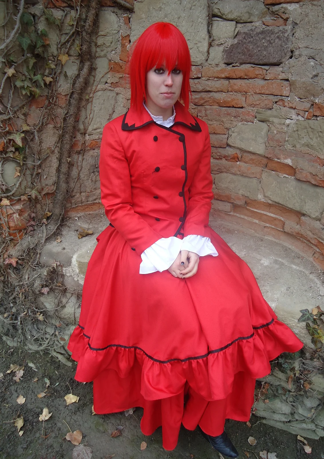 Cosplay-Cover: Madame Red