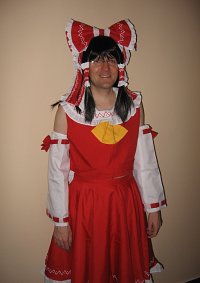 Cosplay-Cover: Reimu