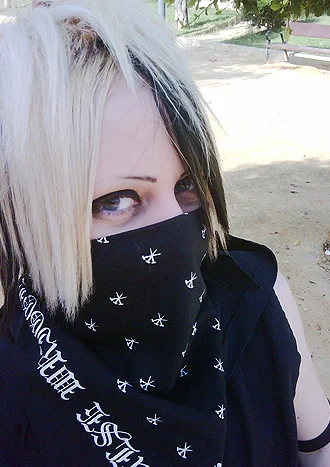 Cosplay-Cover: Reita - [ Disorder ]