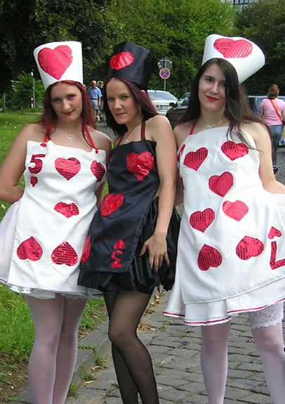 Cosplay-Cover: Cardgirl