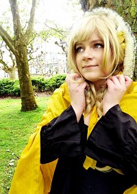 Cosplay-Cover: Hufflepuff - Personifikation