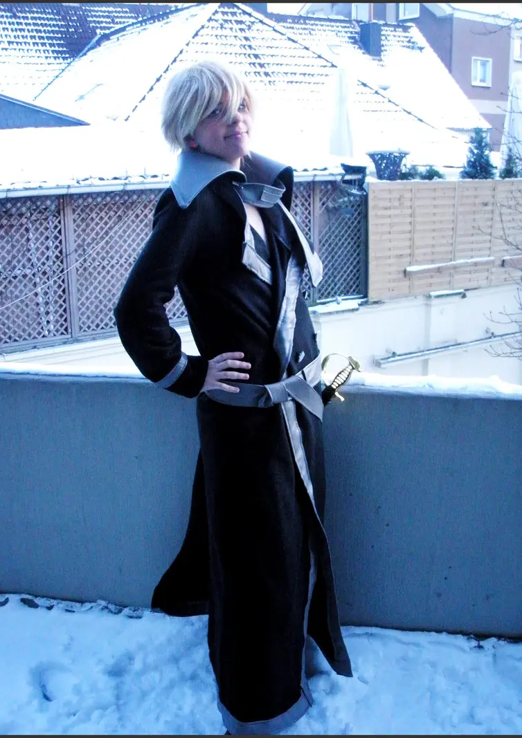 Cosplay-Cover: Shuri Oak [Winteruniform]