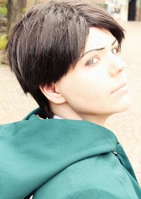 Cosplay-Cover: Corporal Rivaille [Recon Corps]