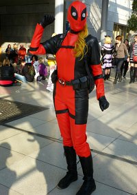 Cosplay-Cover: Lady Deadpool