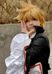 Cosplay-Cover: Kagamine Len [Sandplay Singing of the Dragon]