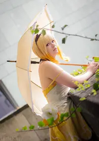 Cosplay-Cover: Edna