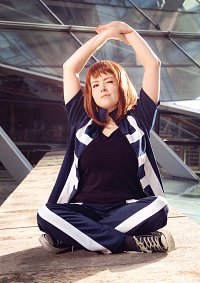 Cosplay-Cover: Ochako Uraraka [Training]