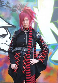 Cosplay-Cover: lustiges rot/schwarze Dingsda ^.^