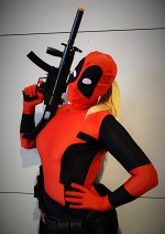 Cosplay-Cover: Lady Deadpool