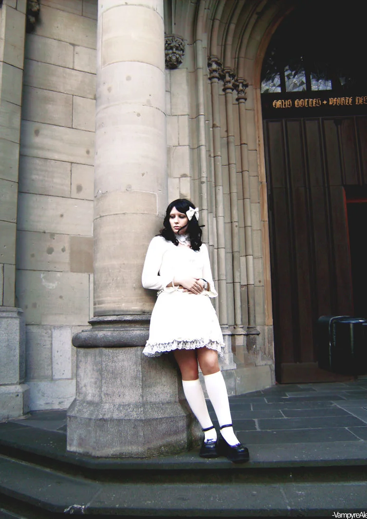 Cosplay-Cover: Innocent World ivory Lolita
