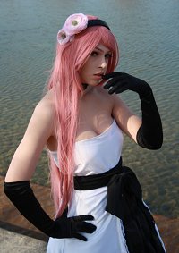 Cosplay-Cover: Luka Megurine | Camellia