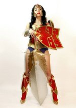Cosplay-Cover: Wonder Woman (Ame-Comi version)