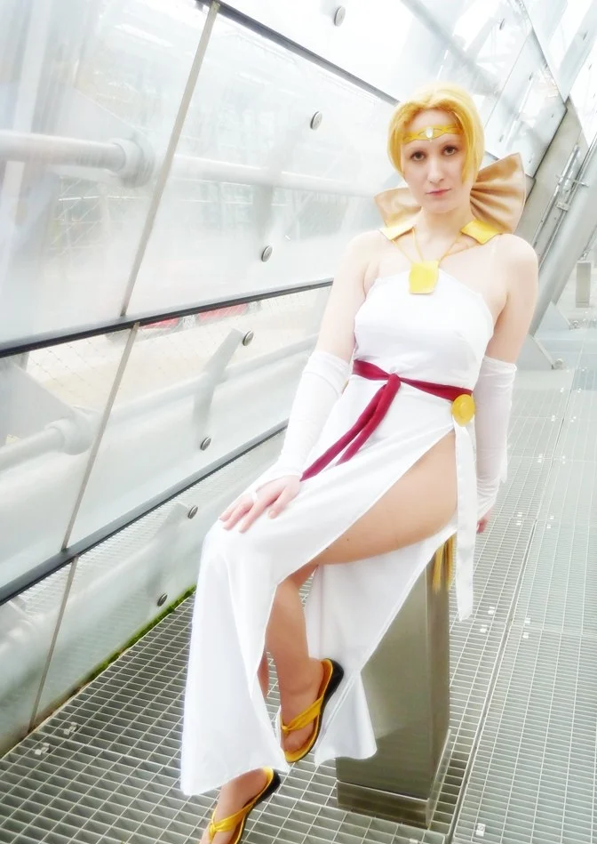 Cosplay-Cover: Helena Douglas -C5-