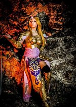 Cosplay-Cover: Queen Zelda Hyrule Warriors