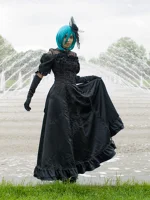 Cosplay-Cover: Mikus Abendkleid secret black (Maskenball)