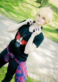 Cosplay-Cover: Yamato "Matt" Ishida -Tri [Zivil]