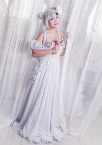 Cosplay-Cover: Neo Queen Serenity