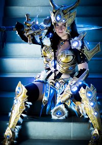 Cosplay-Cover: Protoss Barbar