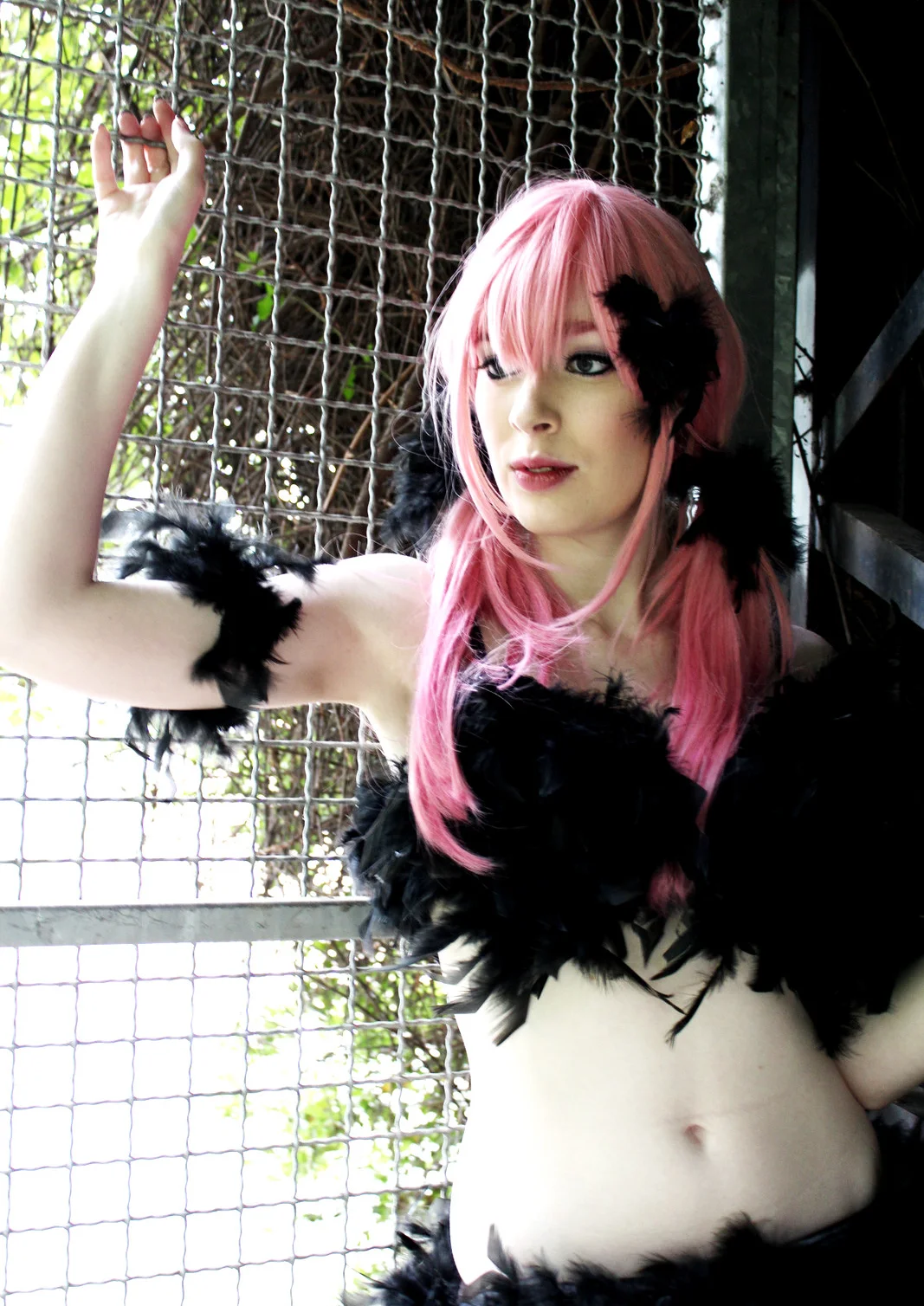 Cosplay-Cover: Inori Yuzuriha [Euterpe Feather Dress]