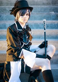 Cosplay-Cover: Ciel Phantomhive (Cover VI )