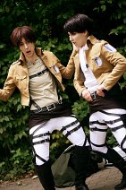 Cosplay-Cover: Jägerschnitzel {Shingeki no Beautiful People}