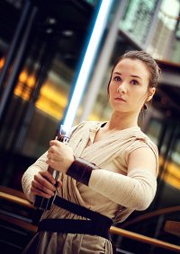 Cosplay-Cover: Rey [Jakku]