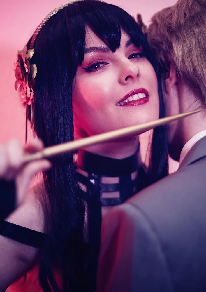 Cosplay-Cover: Yor Forger ~Thorn Princess~