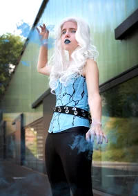 Cosplay-Cover: Killer Frost/ Caitlin Snow [Earth 2]