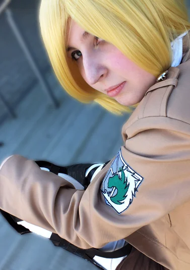 Cosplay-Cover: Annie Leonhardt