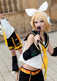 Cosplay-Cover: Rin Kagamine [Basic]